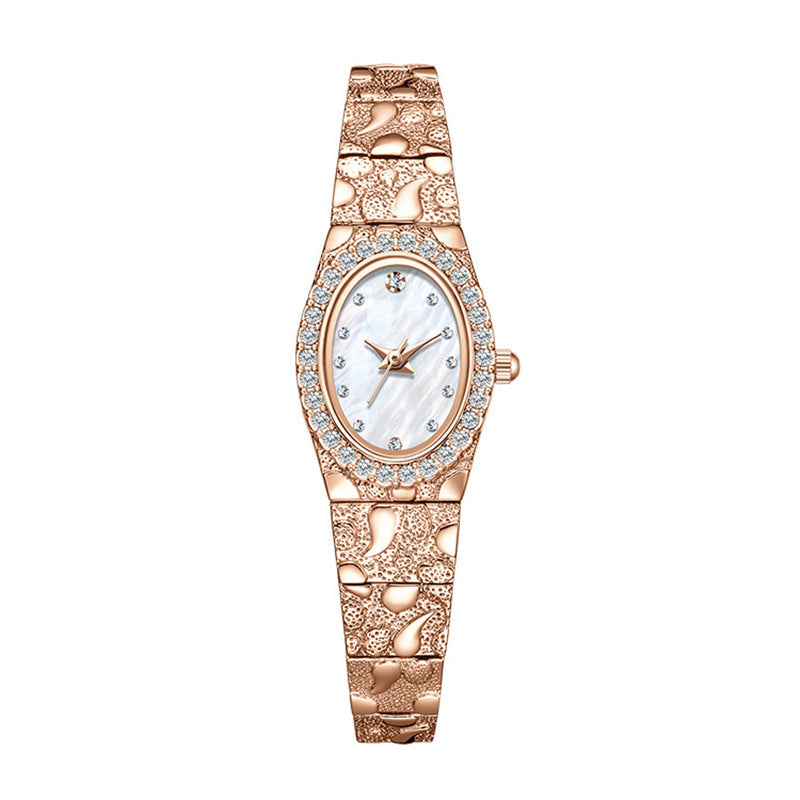 ✨ Women's Oval Quartz Watch – Elegant, Minimalist, Delicate 💫