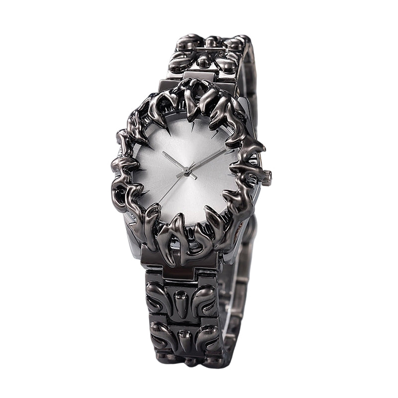 ⌚ Creative Claw-Shaped Quartz Watch – Red Dial, Sculptural Bracelet, Statement Style 🔥