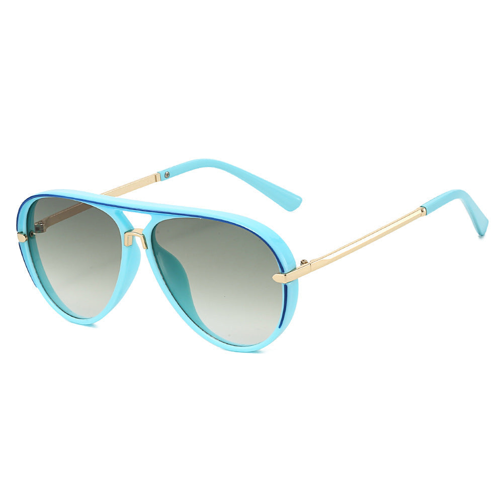 Retro Oversized Aviator Sunglasses 🔆🕶️
