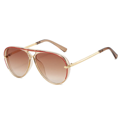 Retro Oversized Aviator Sunglasses 🔆🕶️