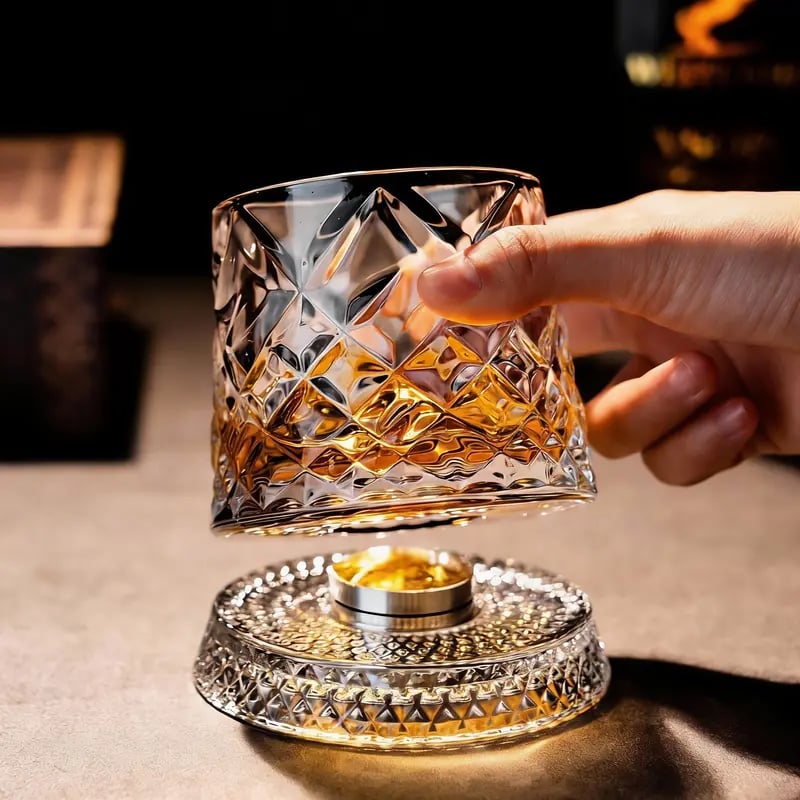 🎁🔥Luxury 360° Spinning Crystal Glass
