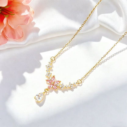 🌸🌟Bridgerton Inspired Floral Necklace