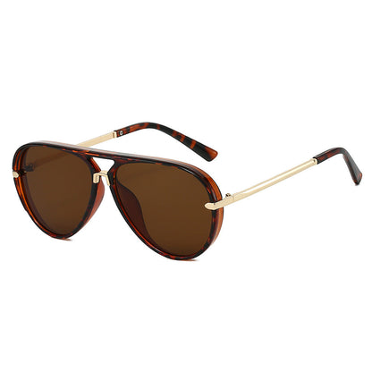 Retro Oversized Aviator Sunglasses 🔆🕶️