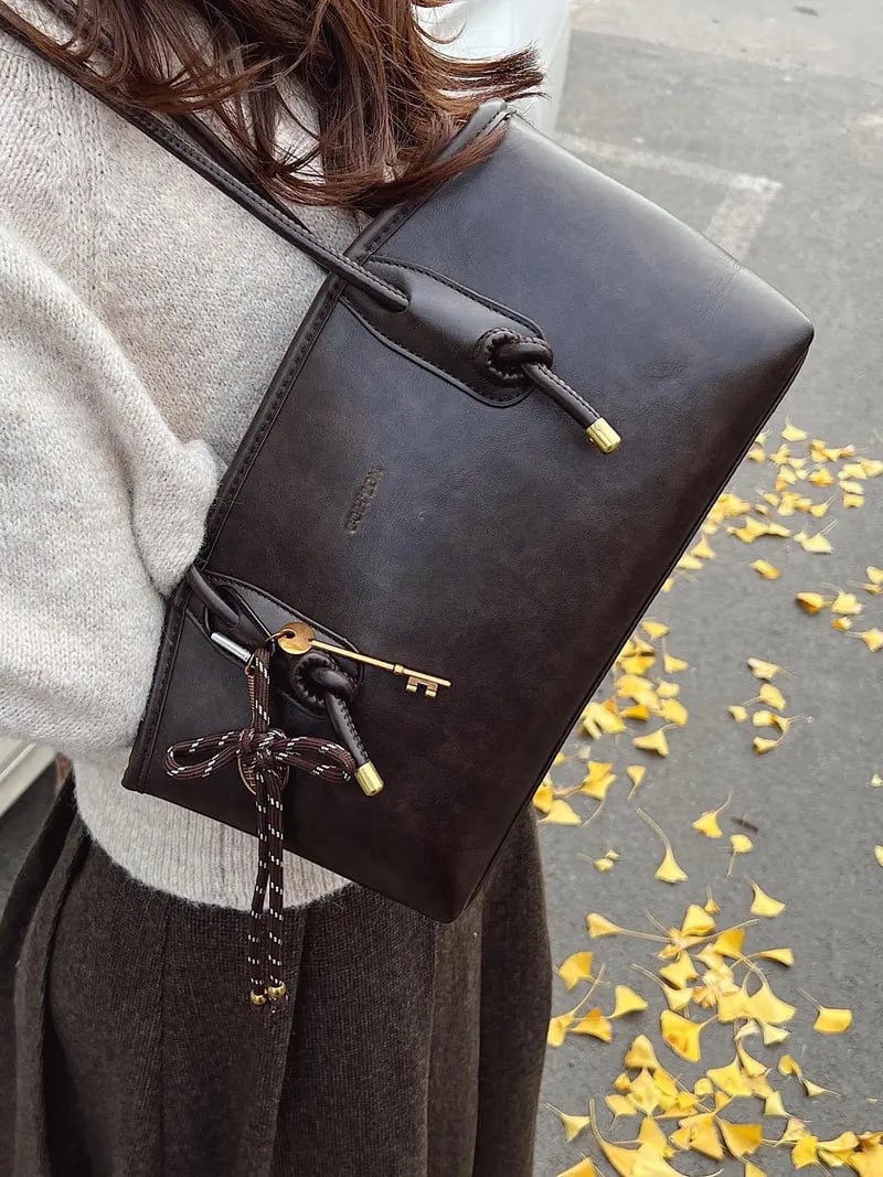 💖2026 Women's Elegant Solid Color Shoulder Bag