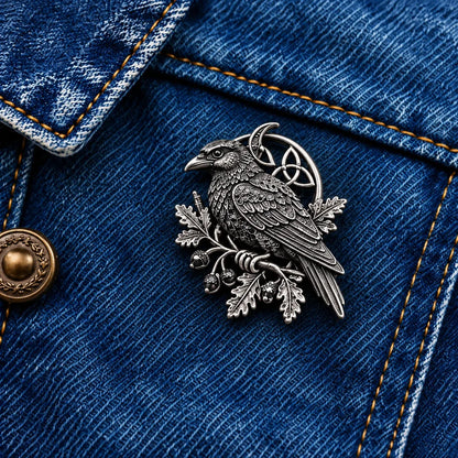 🐦‍⬛ Gothic Celtic Raven Brooch – Dark Academia Statement Pin