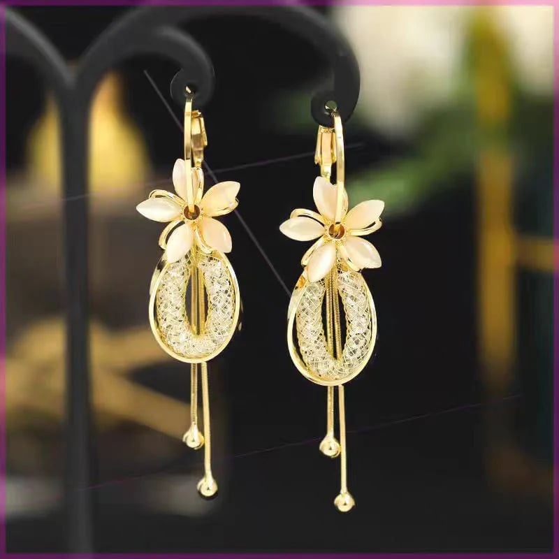 ✨🌸Elegant Flower Tassel Dangle Earrings