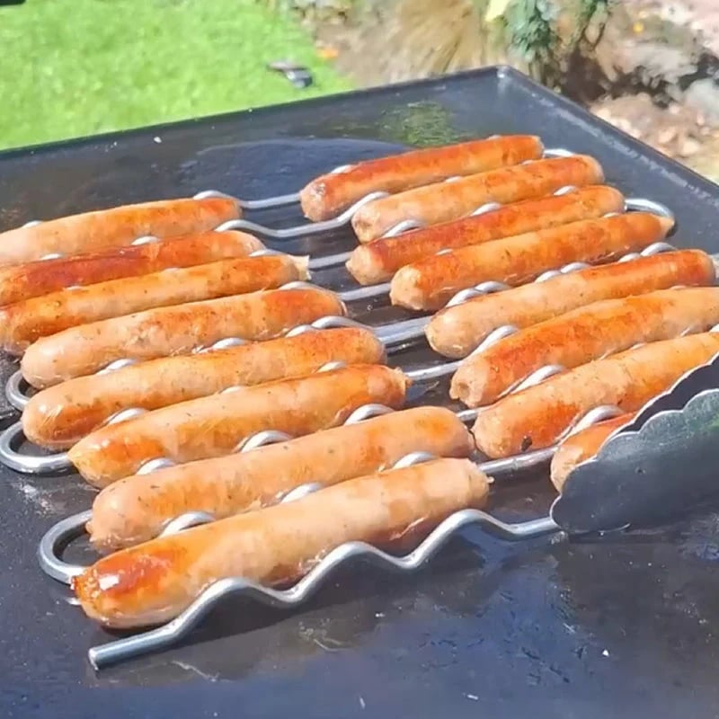 Dailyardtool® Grill Master Essential] BBQ Sausage Roller Rack