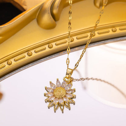 Sunflower Pendant Necklace for Women 📿