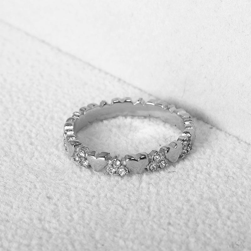 Women's Elegant Heart Eternity Ring – Micro-Paved Zircons, Stainless Steel, Stackable ✨