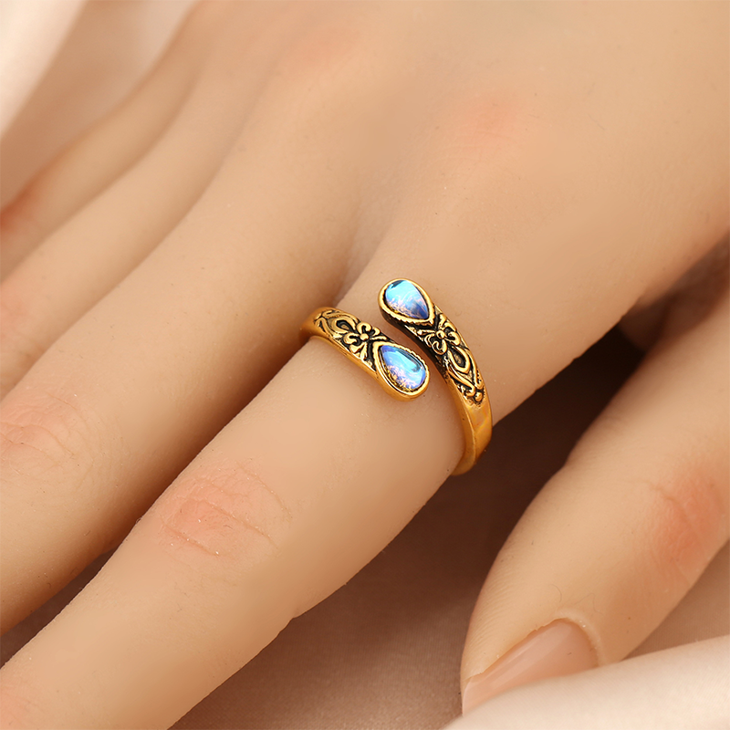 ⏰Vintage Adjustable Open Ring with Teardrop Glowing Zircon