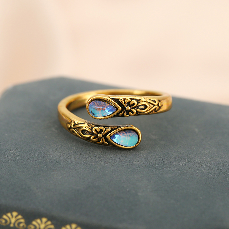 ⏰Vintage Adjustable Open Ring with Teardrop Glowing Zircon
