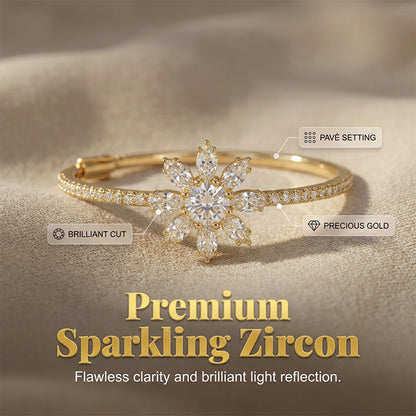 ❄️Elegant Snowflake Zircon Hoop Earrings ✨