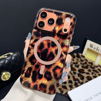❤️Magnetic Leopard Print Phone Case