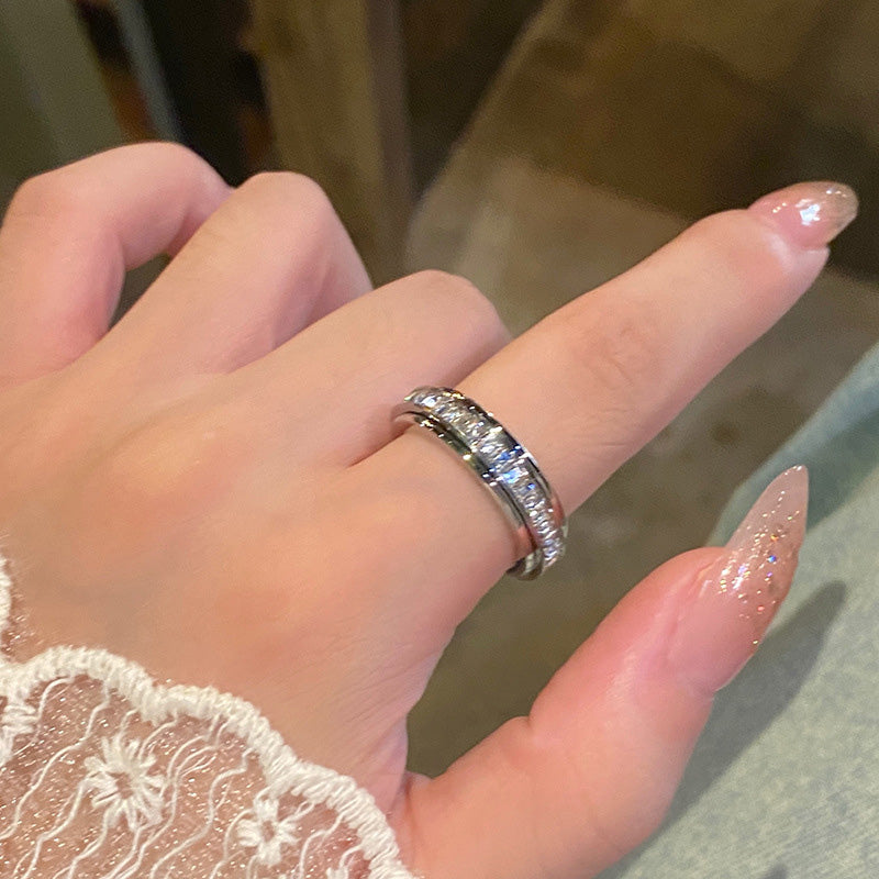 ✨💕Titanium Steel Rotatable Spinner Ring with Zirconia